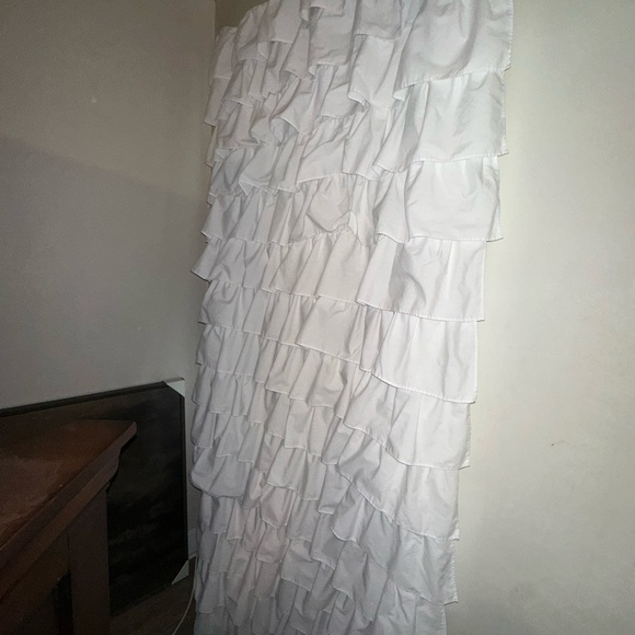 Pottery barn blackout  Ruffled Curtain - Picture 1 of 3